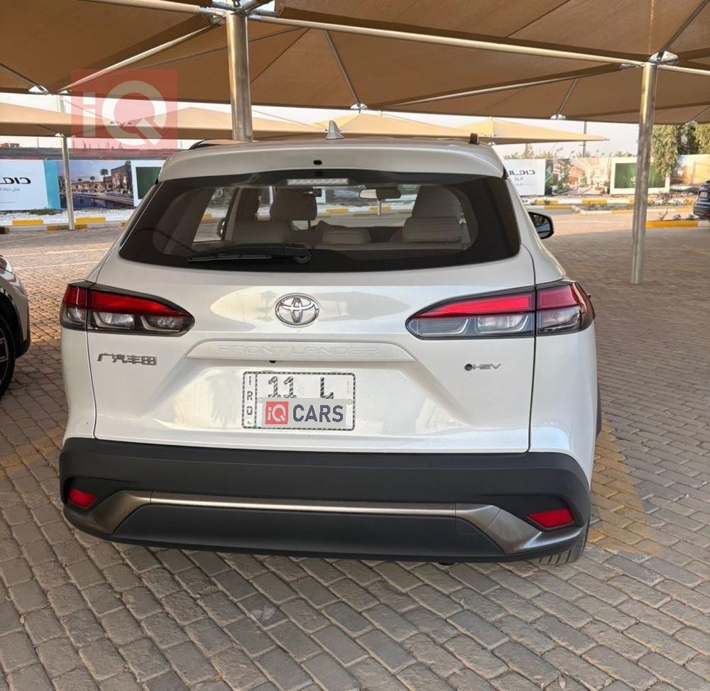 تۆیۆتا فرۆنتلاندەر